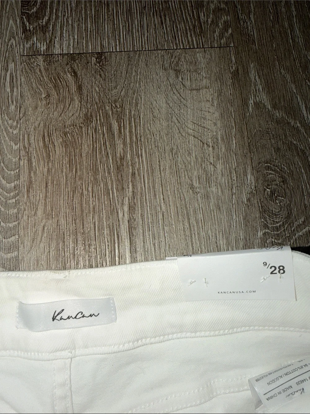 KanCan White Straight-Leg High-Rise Jeans lightly distressed pants denim 9 or 28 - Picture 4 of 7
